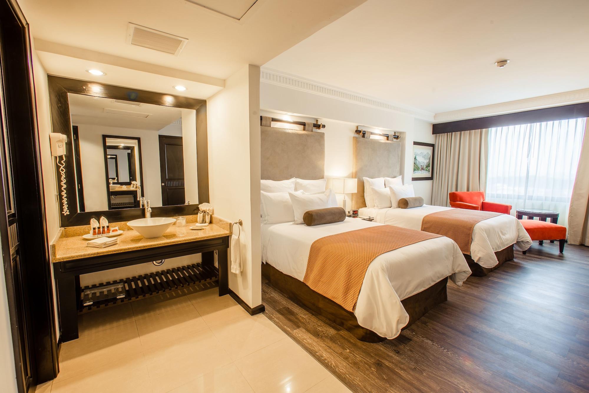 Tikal Futura Hotel & Convention Center Gwatemala Zewnętrze zdjęcie